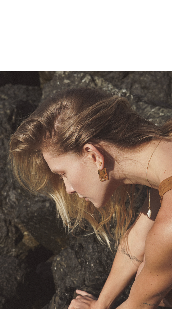 Modern, eco-conscious jewelry inspired by travel and the natural world ...